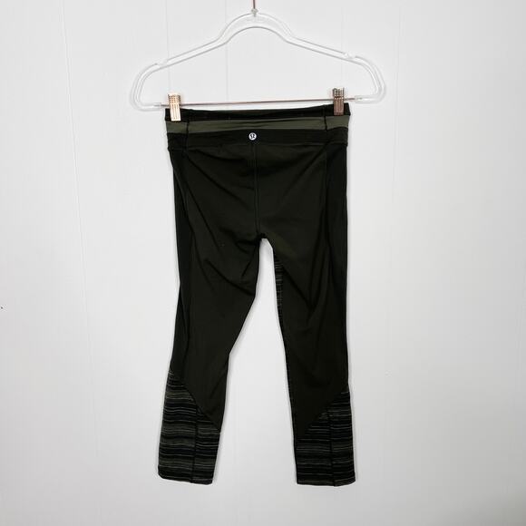 Lululemon Womens 4 Give Me Qi Crop Leggings Cyber Stripe Gator Green FullOn Luon - Picture 2 of 7